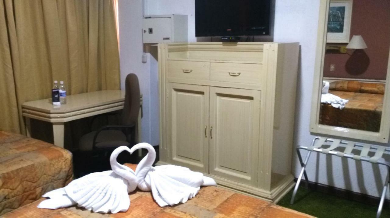 Hotel Maria Teresa Саламанка Экстерьер фото